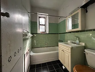 Rented by Lang Realty LLC