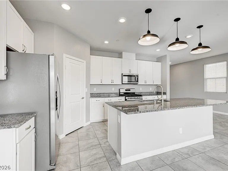2944 Aragon Terrace Way — Photo 9