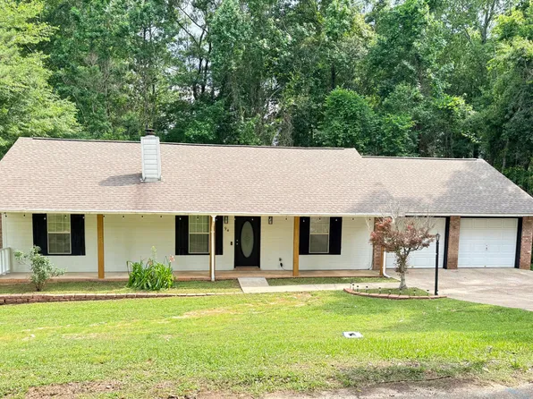 94 Deer Run Rd, Hattiesburg, MS 39402