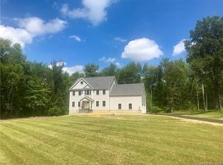 57 King St, Danbury, CT 06811