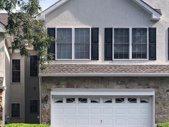 1602 Whispering Brooke Dr, Newtown Square, PA 19073