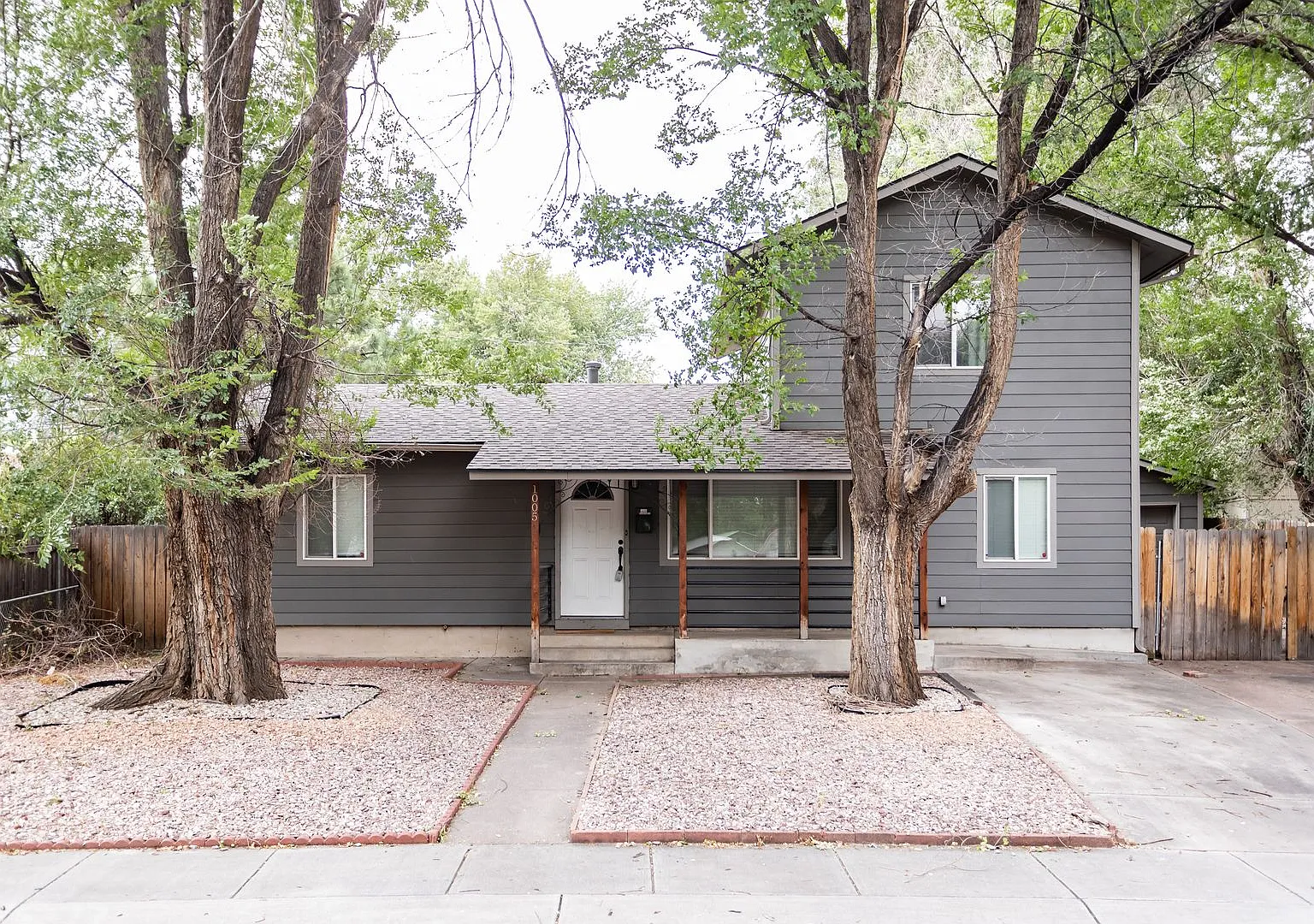 Spacious 4-Bedroom, 2-Bath Home!! — Photo 1