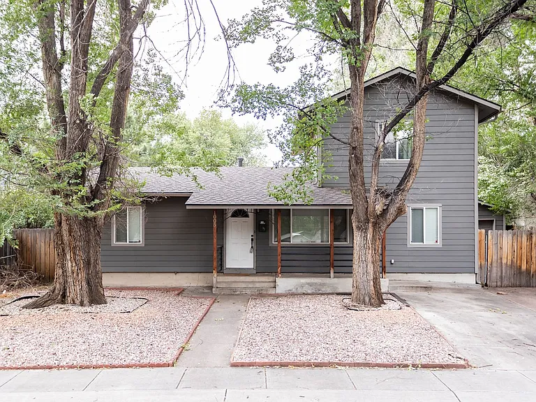 1005 Norwood Ave — Photo 1