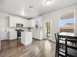 111 Brazos Ln, Kyle, TX 78640