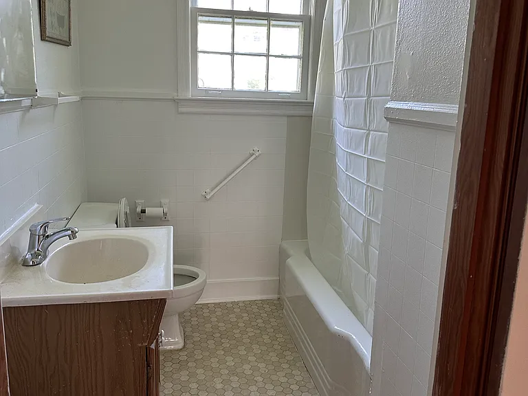 105 Greenleaf St — Photo 14