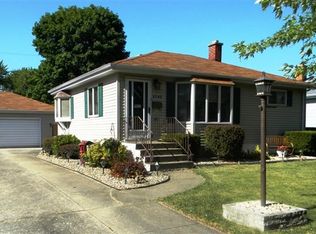 3143 Maple Dr, Highland, IN 46322