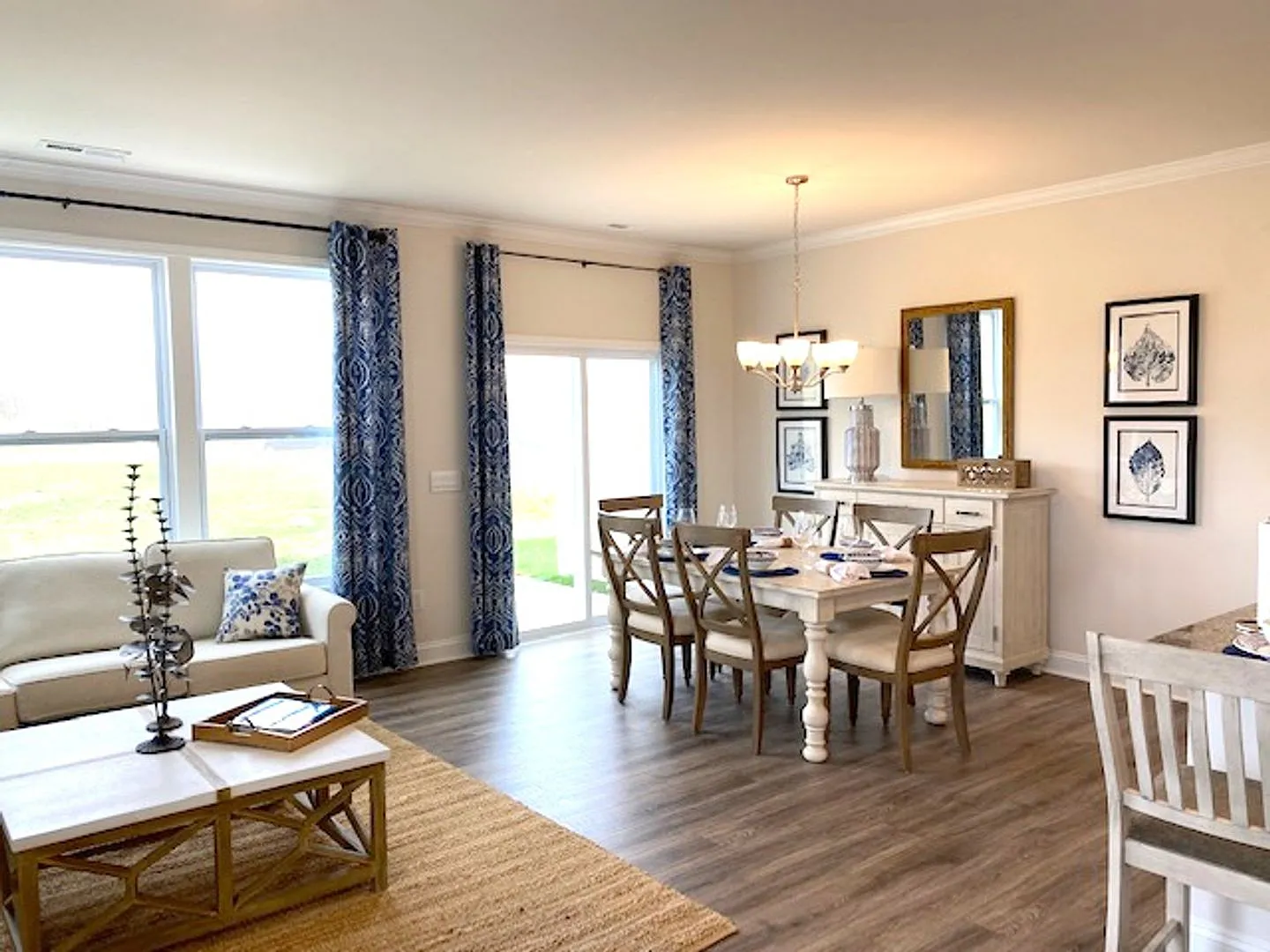 Newer Construction Townhome in Hendersonville — Photo 3