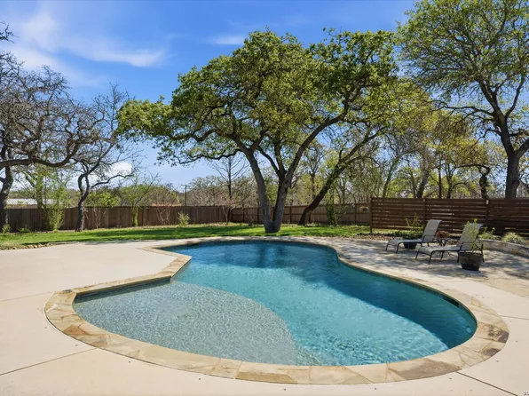 144 Hidden Forest, La Vernia, TX 78121