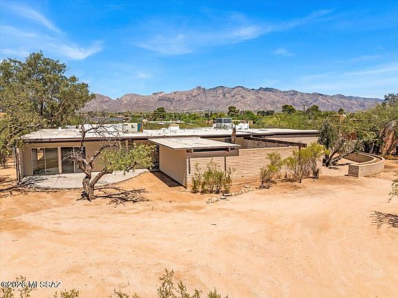 5th image of 1635 E Kleindale Rd