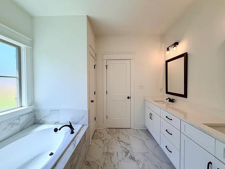 521 Bristleleaf Path — Photo 16