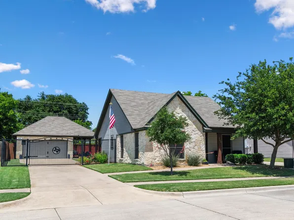260 Tinker Trl, Burleson, TX 76028