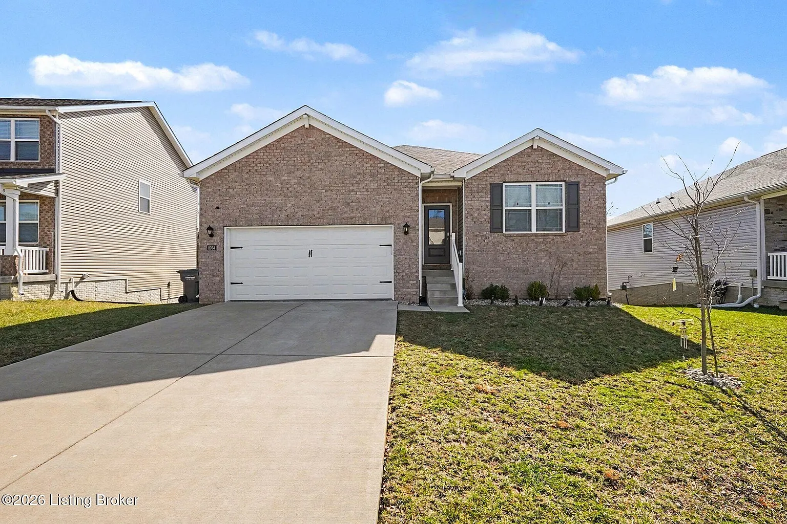 8034 Cedar Meadows Ln photo 1
