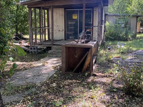 1411 S Frio St, Coleman, TX 76834