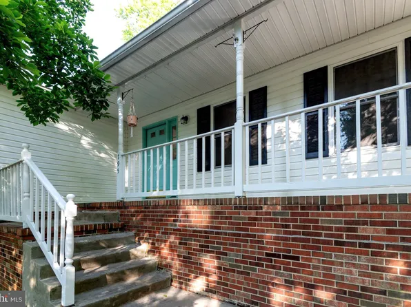 795 Dry Creek Ct, Lusby, MD 20657