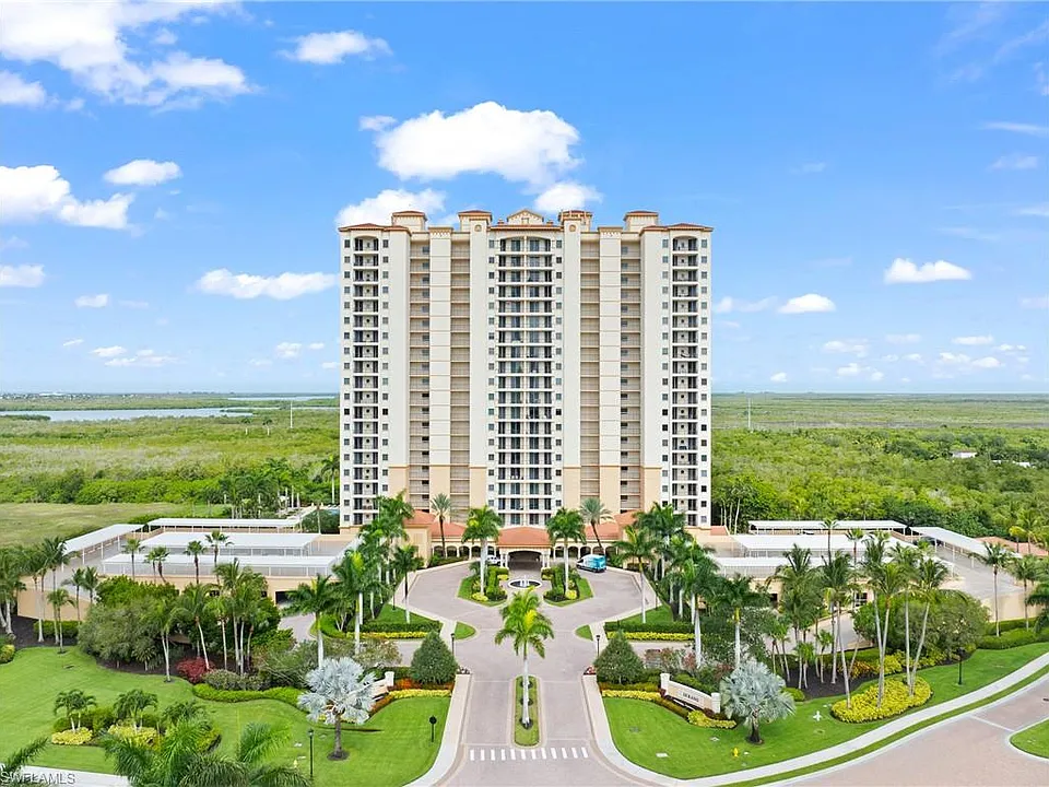 1065 Borghese Ln #203