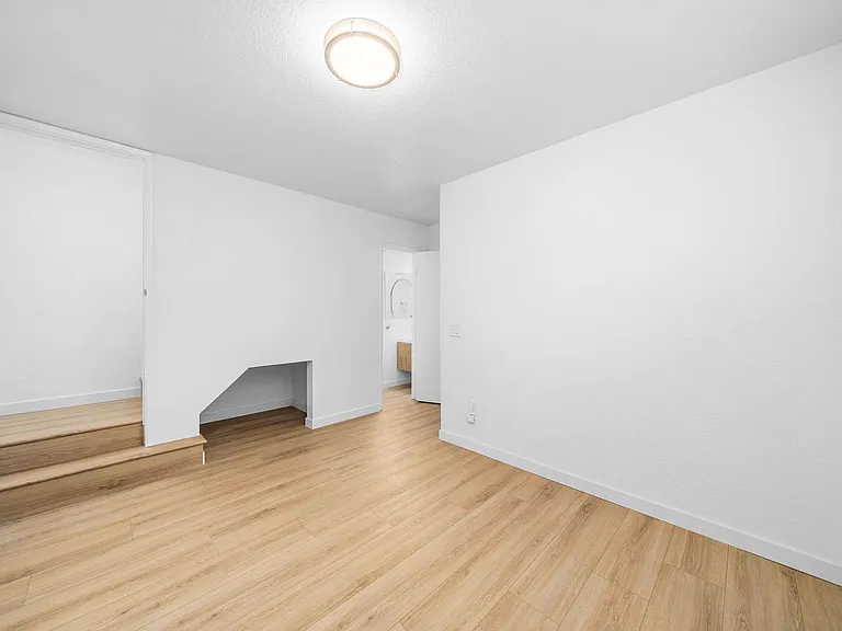 1101 Colusa St #1 — Photo 38