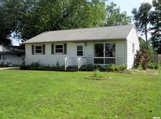 1512 W Shenandoah Dr, Peoria, IL 61614