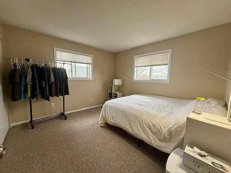 69 Newton St #8 — Photo 4