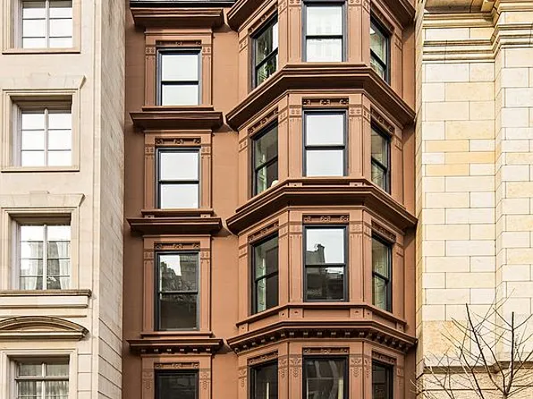 9 E 63rd St, New York, NY 10065