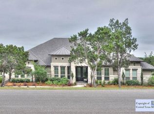 2138 Ranch Loop Dr, New Braunfels, TX 78132