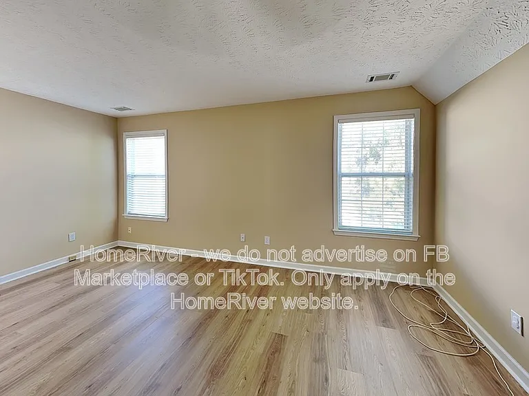 1155 Winthrope Chase Dr — Photo 15