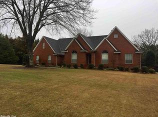 6 Woodcrest Dr, Searcy, AR 72143