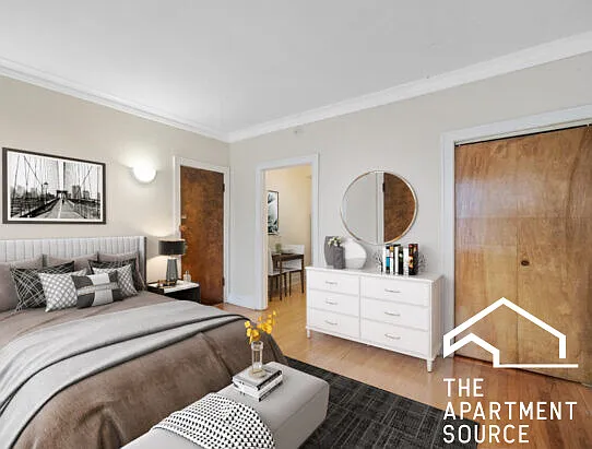 4251 N Paulina St #1 — Photo 5