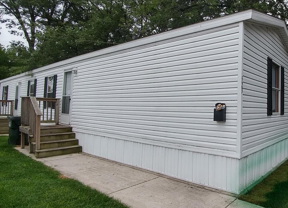 1st image of 523 Jennifer Dr