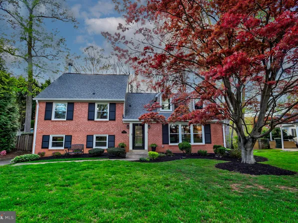 4610 Gramlee Cir, Fairfax, VA 22032