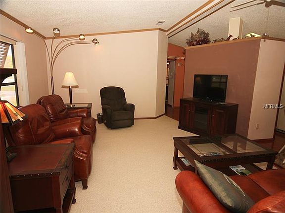 5th image of 803 Seabrooke Dr