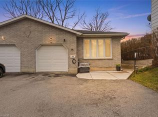 19B Dundas St W, Brant, ON