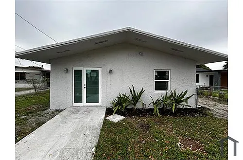 4429 SW 21st St #1 Photo 1