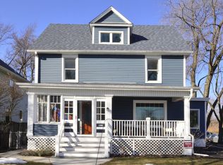 1806 W Pratt Blvd, Chicago, IL 60626