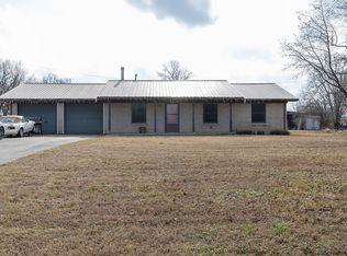 5231 Bob Mills Rd, Springdale, AR 72762