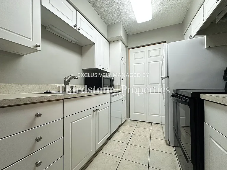 10200 Belle Rive Blvd #80 — Photo 5