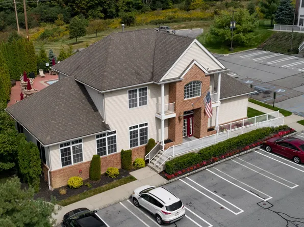 The Regency Club, 1200 Regency Ct #207, Middletown, NY 10940