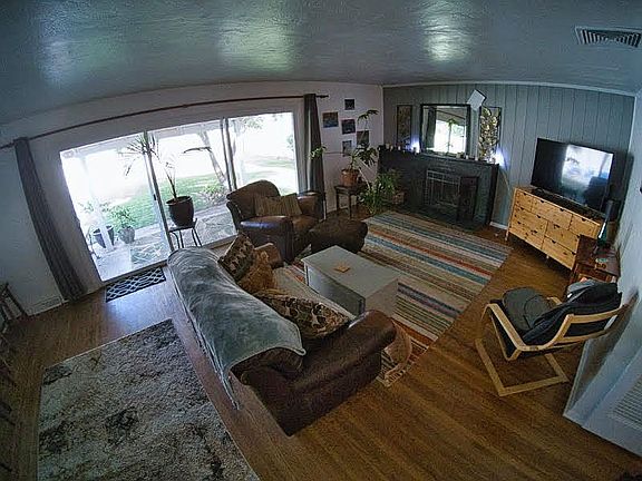 3rd image of 6307 Mossman Pl NE
