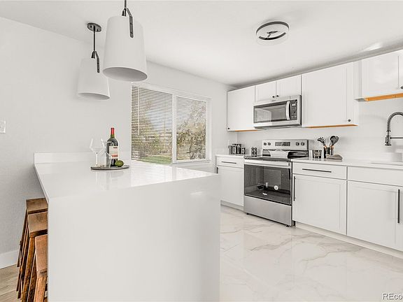 4th image of 9619 Lou Drive