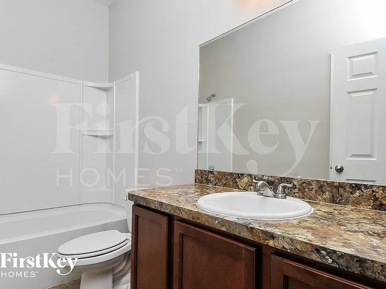 5276 Krenson Woods Way — Photo 14