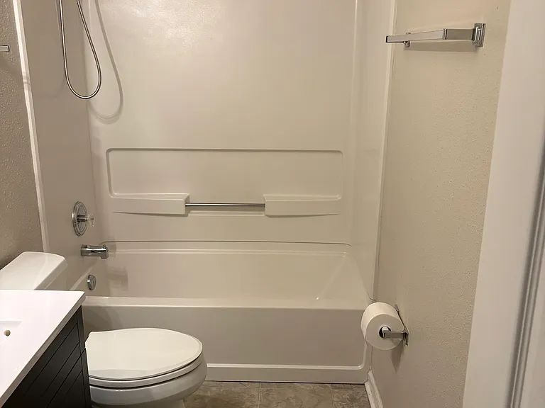 12191 Doncaster Ct — Photo 14