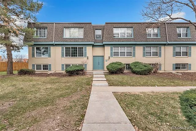 9330 E Girard Ave #7 — Photo 22