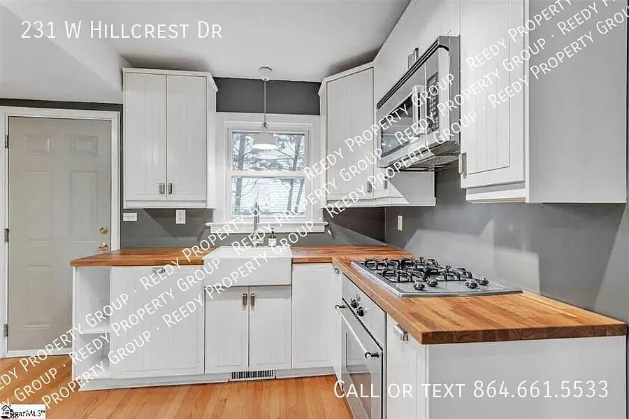 2 Bedroom Home in North Main Area — Photo 3