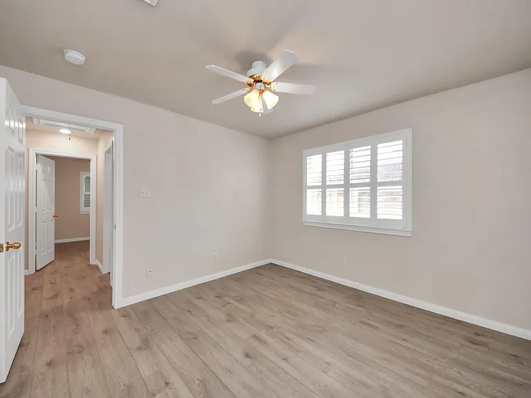 5012 N Nelson Ave — Photo 29