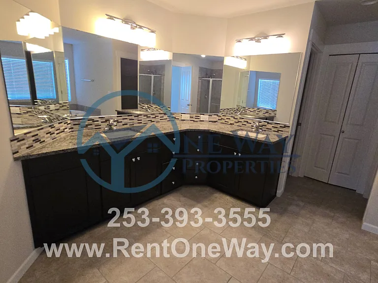 10518 191st Street Ct E — Photo 15