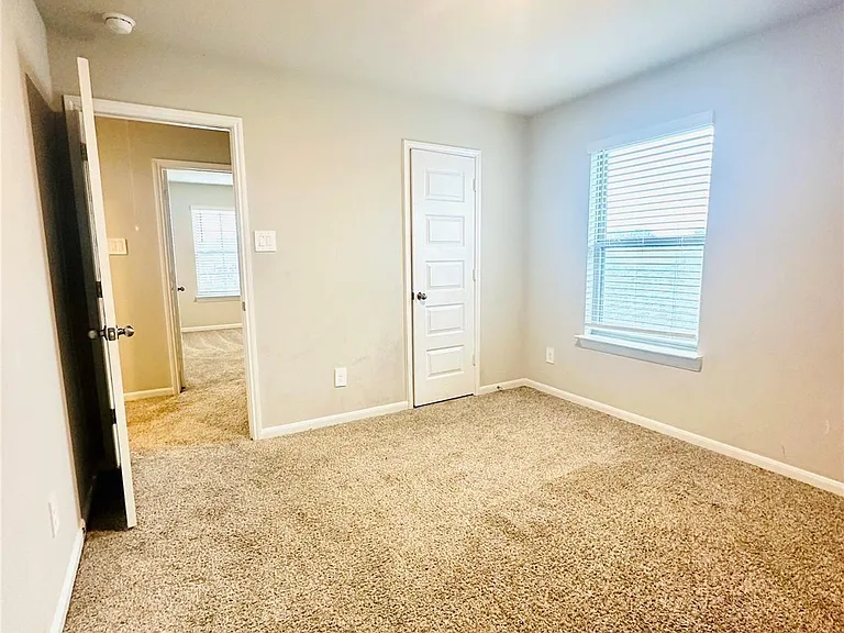 3427 Parker Trace Dr — Photo 38