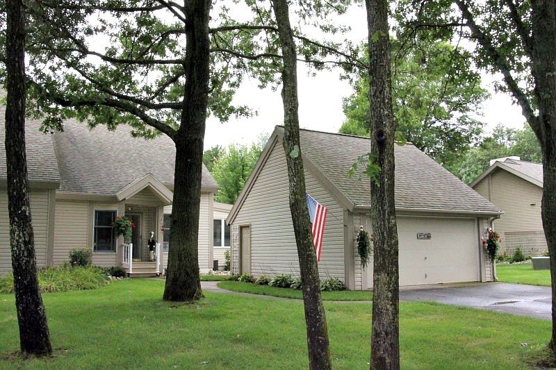 1st image of 1711 Archer Ln Unit 4