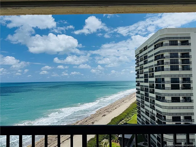 9500 S Ocean Dr #1307 — Photo 32