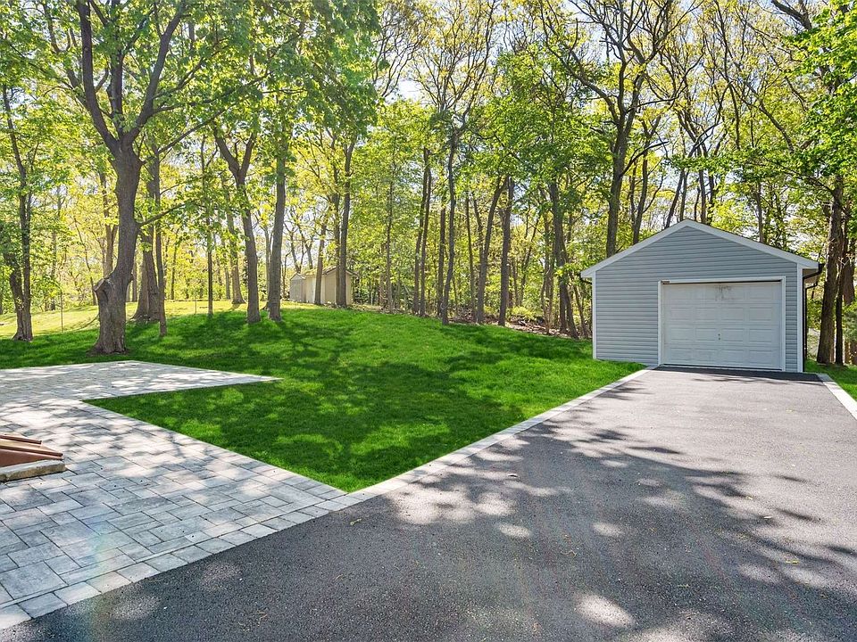 8 Charles Street, Yaphank, NY 11980 MLS 3476435 Zillow