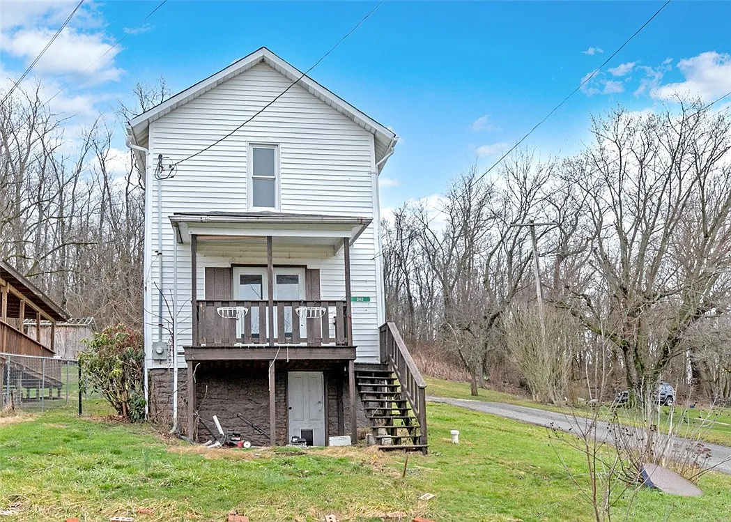 242 Union St photo 1