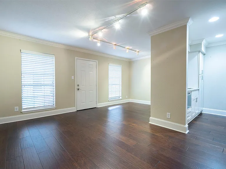 3402 Garrott St #16 — Photo 34